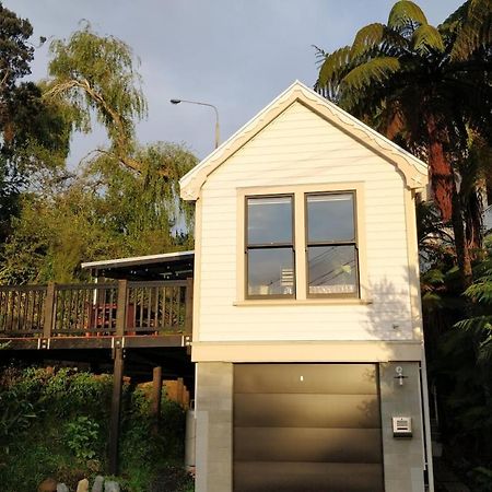 Hotel Tiny House In The Sky Dunedin Exterior foto