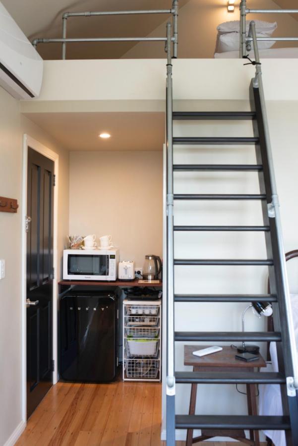Hotel Tiny House In The Sky Dunedin Exterior foto